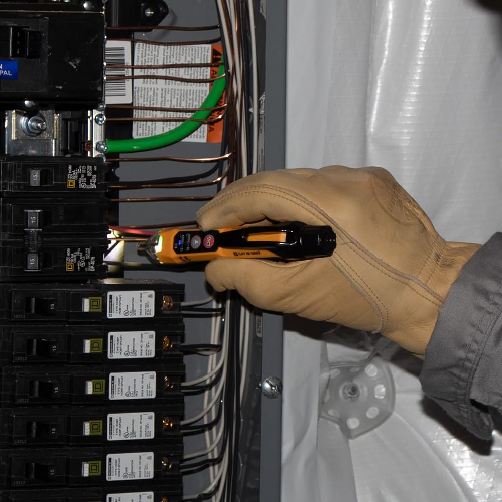 klein-tools-ncvt3p-dual-range-non-contac-4.jpg