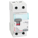 Legrand DX3 2 Pole 240 V Nominalus reitingas 40 A RCCB (balta)